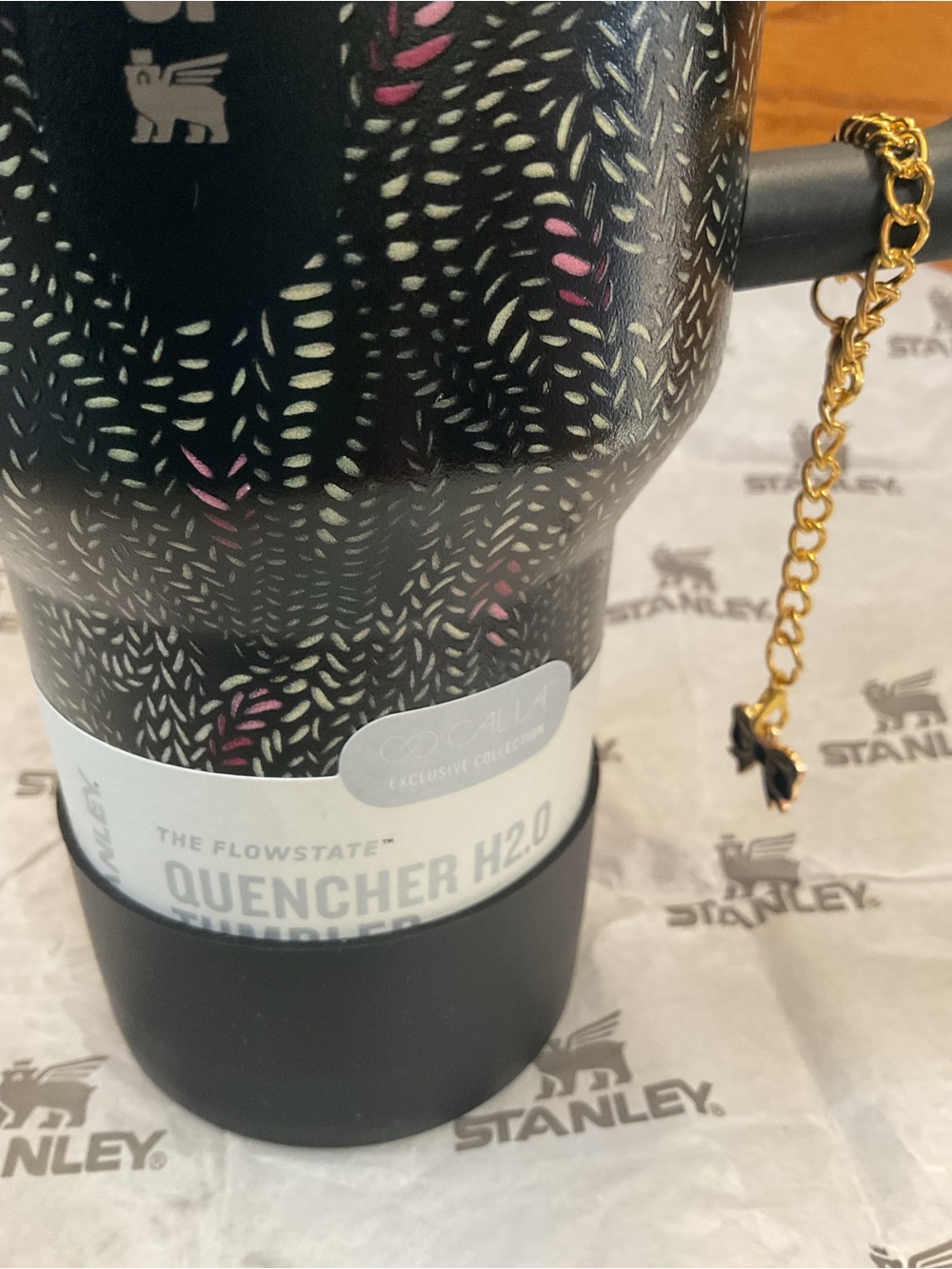 Authentic Stanley x Calia tumbler 40oz - Picture 2 of 5